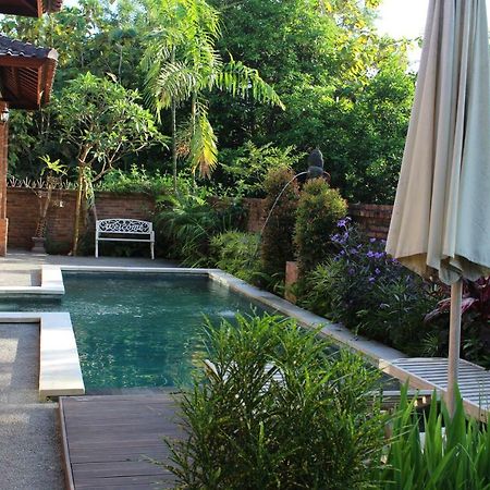 Villa Mayong Uluwatu Bagian luar foto