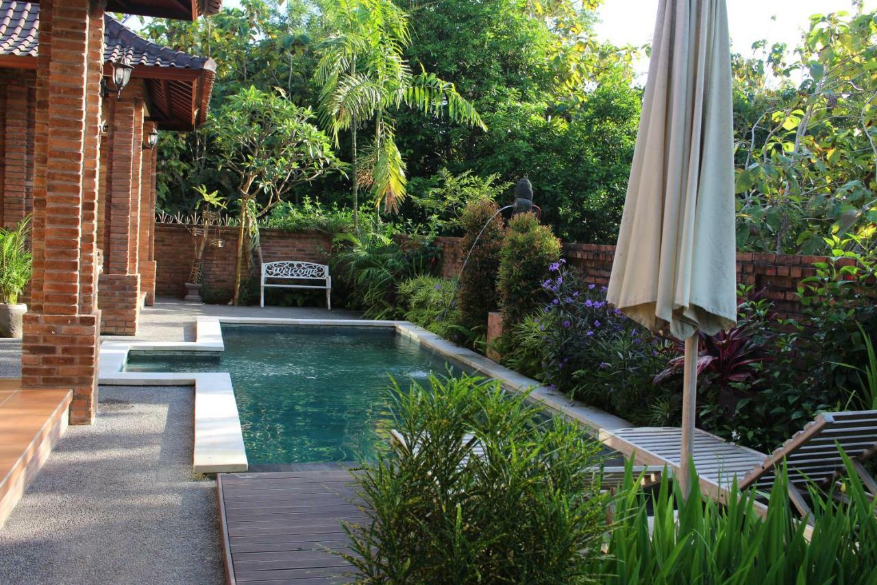 Villa Mayong Uluwatu Bagian luar foto